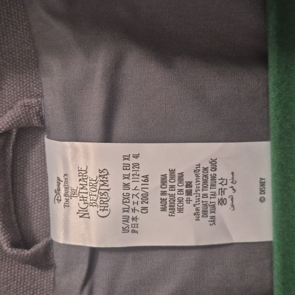 Gray Jacket with Artistic Design DISNEY  MENS XL - Picture 2 of 6